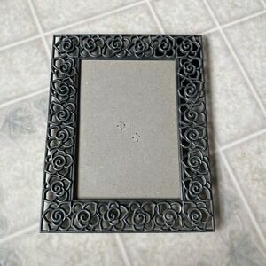 Ashleigh Manor Metal Picture Frame with An Openwork Rose‎ Border  5 X 7 no glass